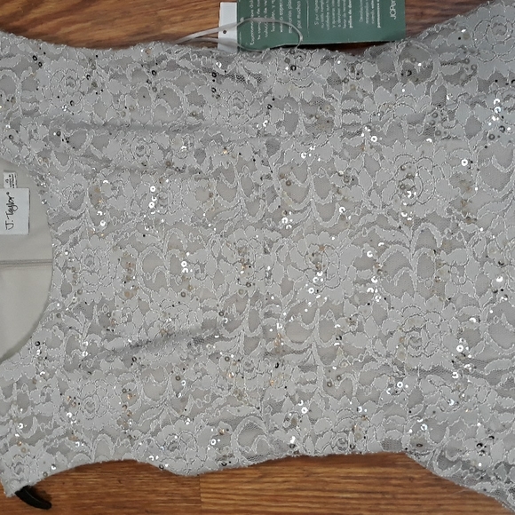 J. Taylor size 4 flowery lace and sequin mini dress - Picture 9 of 10